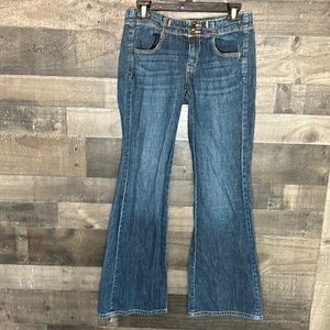 The Flirt Mid-Rise Blue Jeans